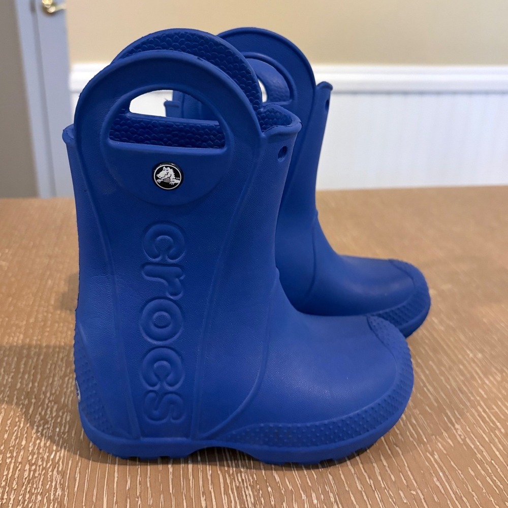 Crocs Handle It Rain Boots Cerulean Blue Toddler Size 9 Waterproof Pull On